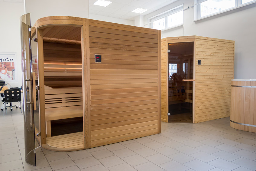 Drevo do sauny – obklad stien a lavice v saune